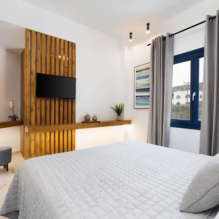 Amera Suites Fira  Luaran gambar