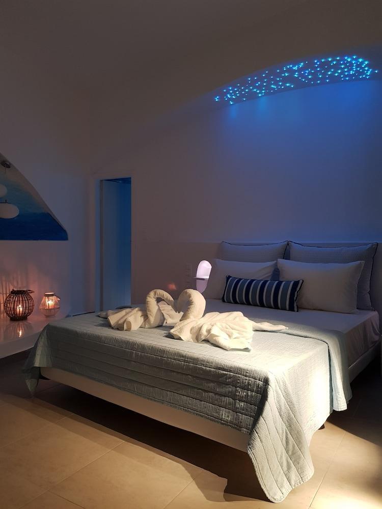 Amera Suites Fira  Luaran gambar