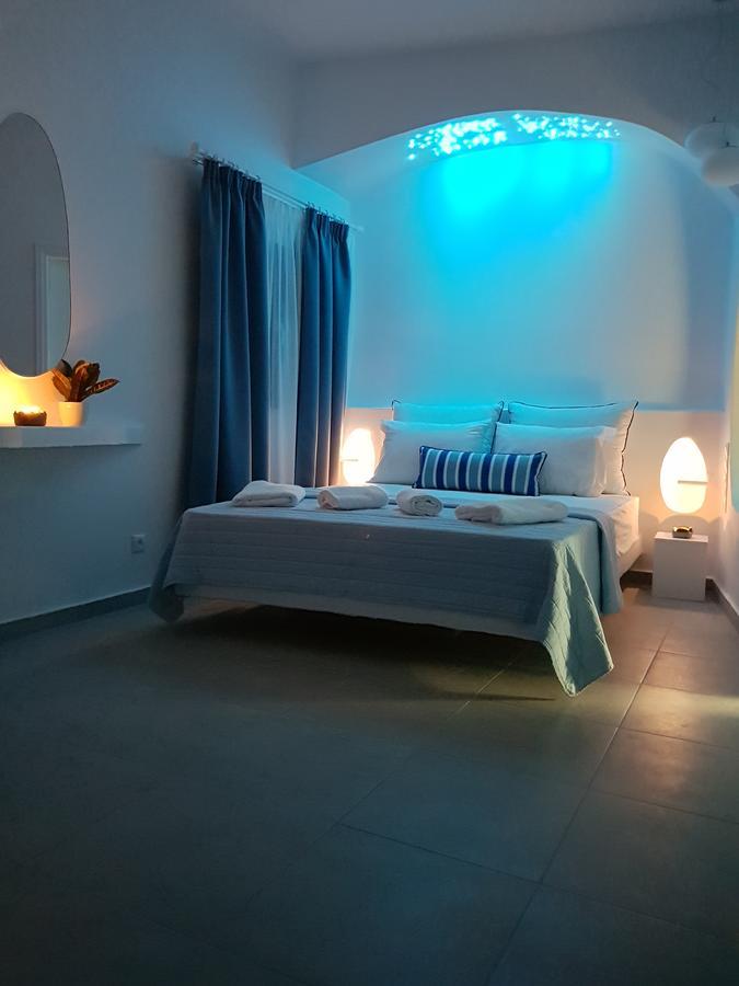 Amera Suites Fira  Luaran gambar